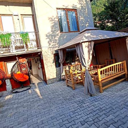 Happy Pandasn12 Hotel Borjomi Exterior photo